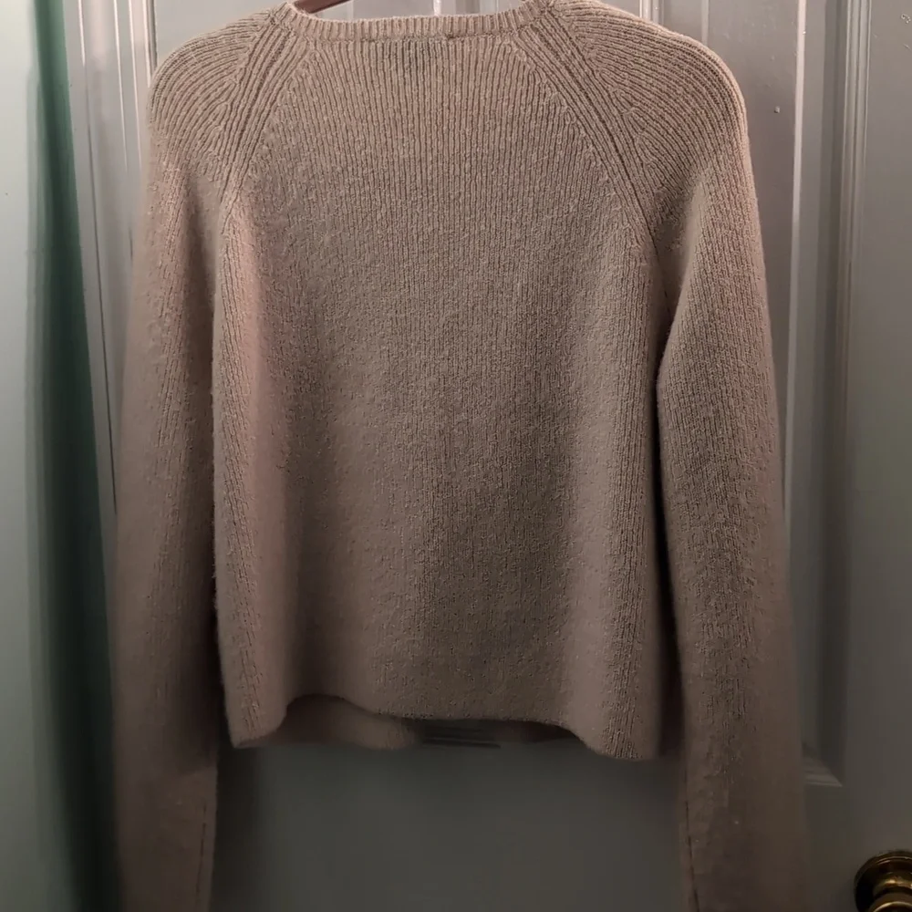 Ann Taylor Soft Light Pink Knit Sweater - Picture 3 of 9